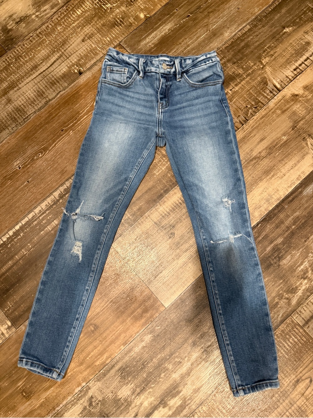 KanCan Girls Size 14 Distressed Mid Rise Skinny Jeans